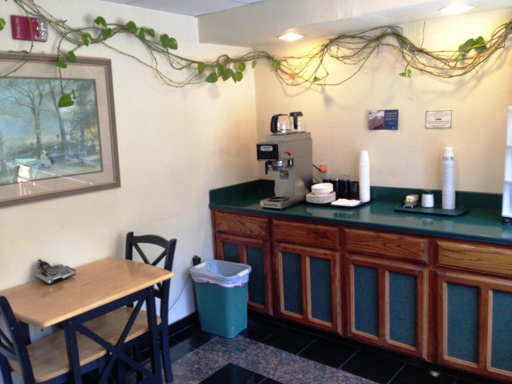 Fairfax Inn San Rafael Exteriör bild